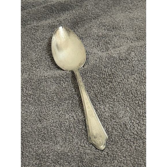 Oneida Tudor Plate Silverware Spoon Vintage - Picture 4 of 8